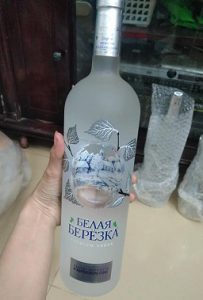 Vodka Bach Dương Belaya Berezka Trăng