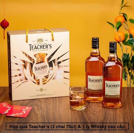 Hộp Quà 2 Chai Teachers Whisky 700ml & 01 Ly Cao Cấp