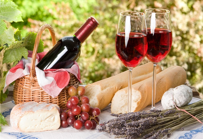 Địa chỉ cung cấp rượu vang uy tín hàng đầu thị trường