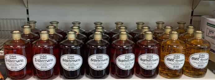 Rượu Vang Dâu Erdbeerwein. Các Loai