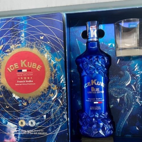 Ruou Vodka Ice Kube Blue 2