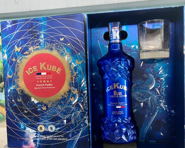 Vodka Ice Kube Blue Hộp Quà Tết 2024